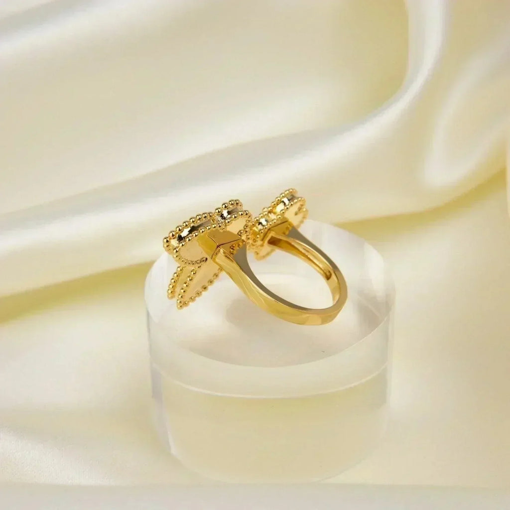 ¡®Dream¡¯LUCKY BETWEEN THE FINGER RING