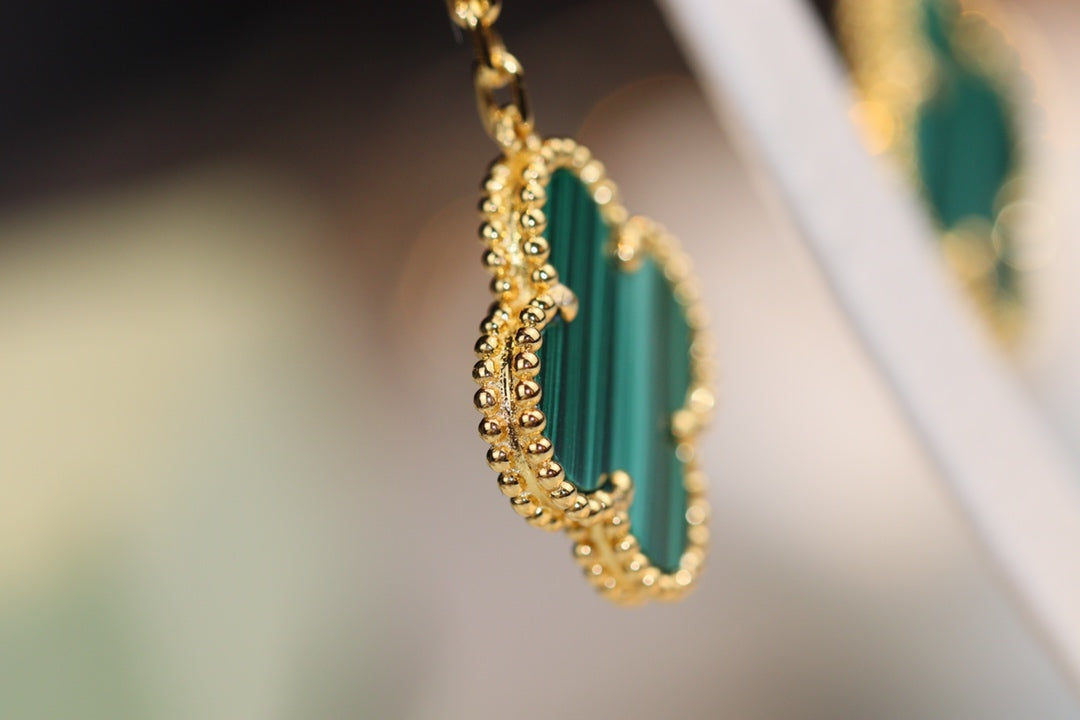 ¡®Dream¡¯CLOVER EARRINGS GOLD MALACHITE DIAMOND 3 MOTIF