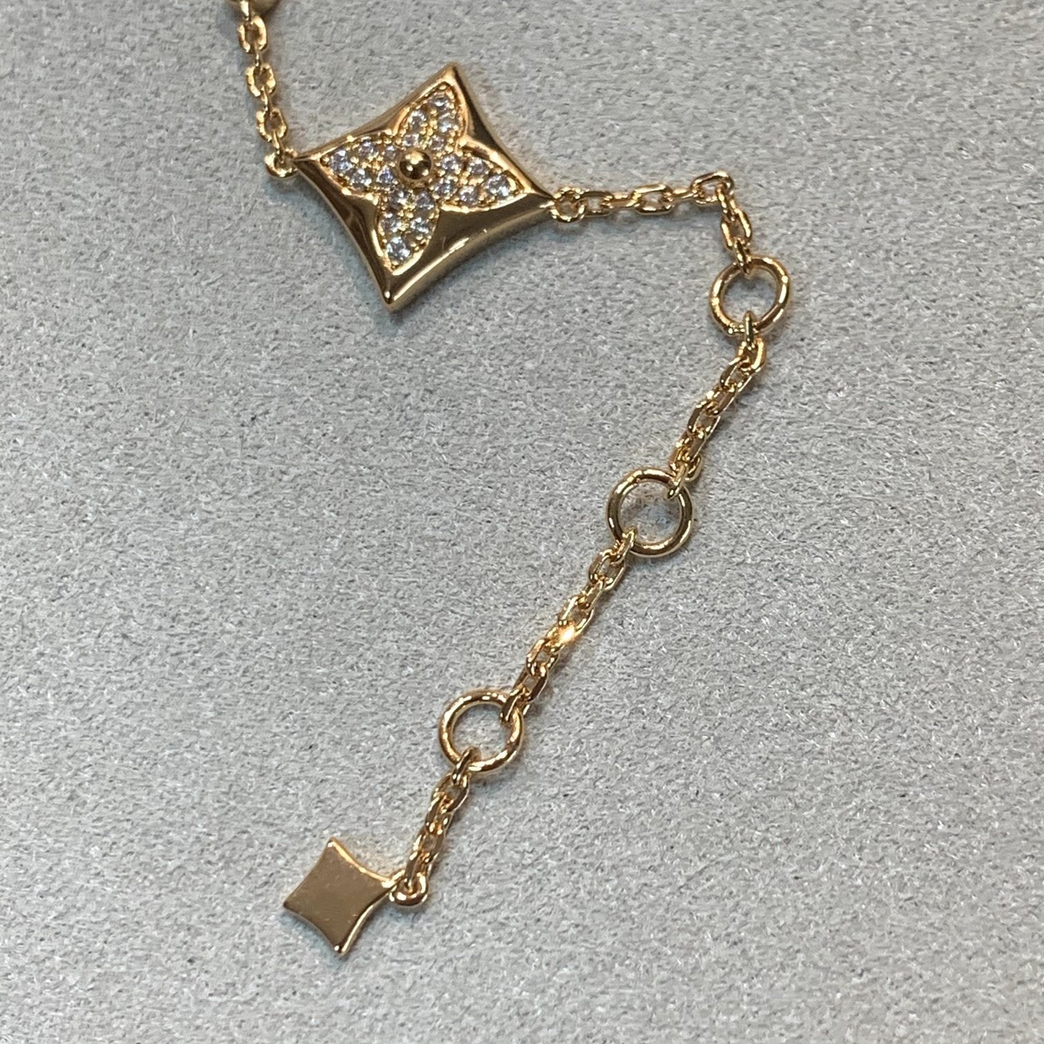 ¡®Dream¡¯STAR AND SUN 4 MOTIFS GOLD DIAMONDS BRACELET