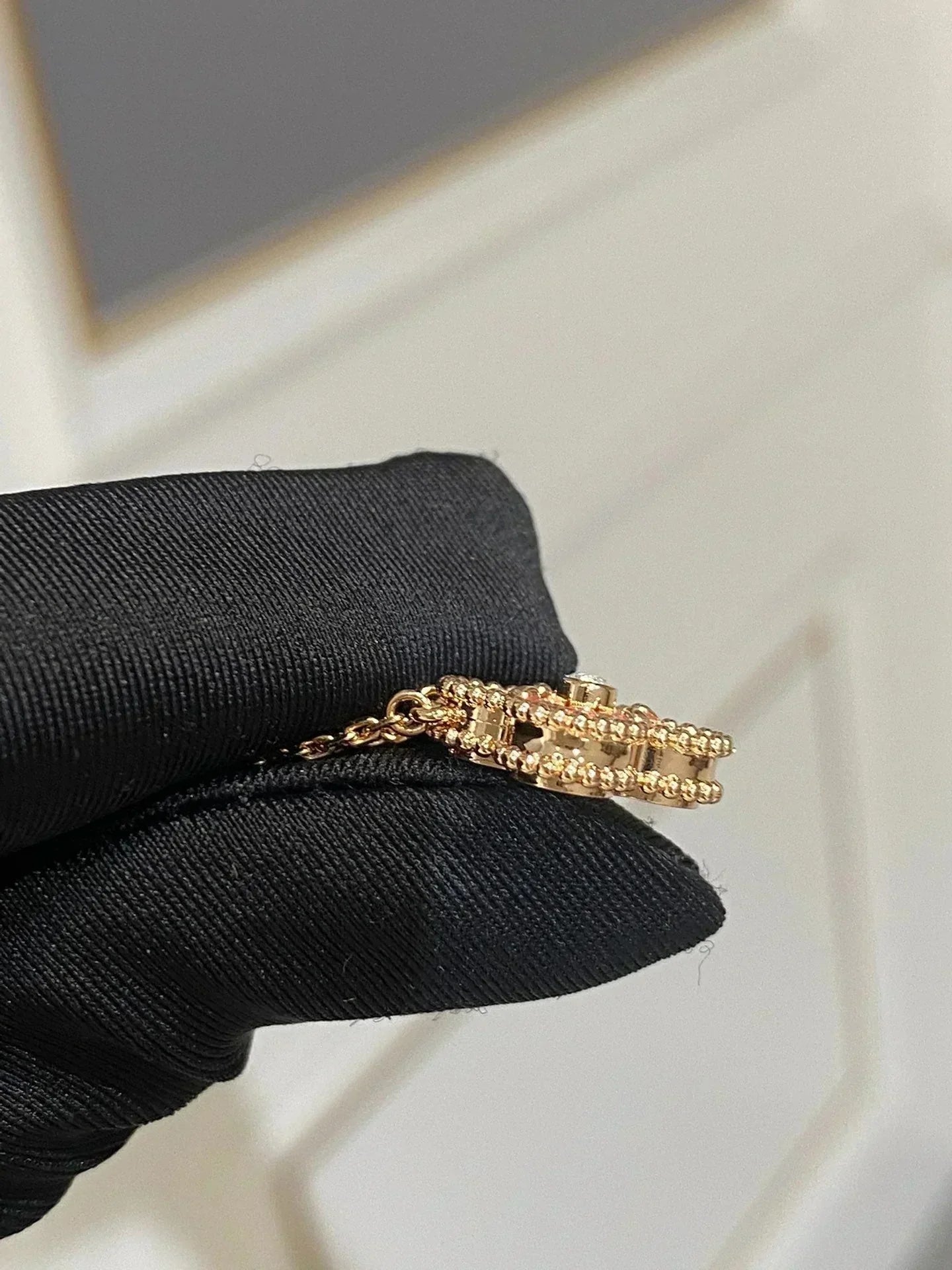 Halskette „Dream“ von CLOVER, 15 mm, Diamant, Rhodonit