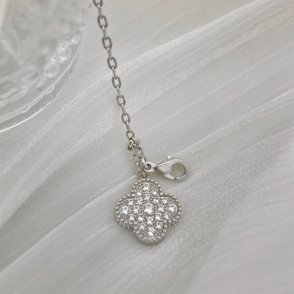 ¡®Dream¡¯CLOVER 5 MOTIFS SILVER DIAMONDS NECKLACE