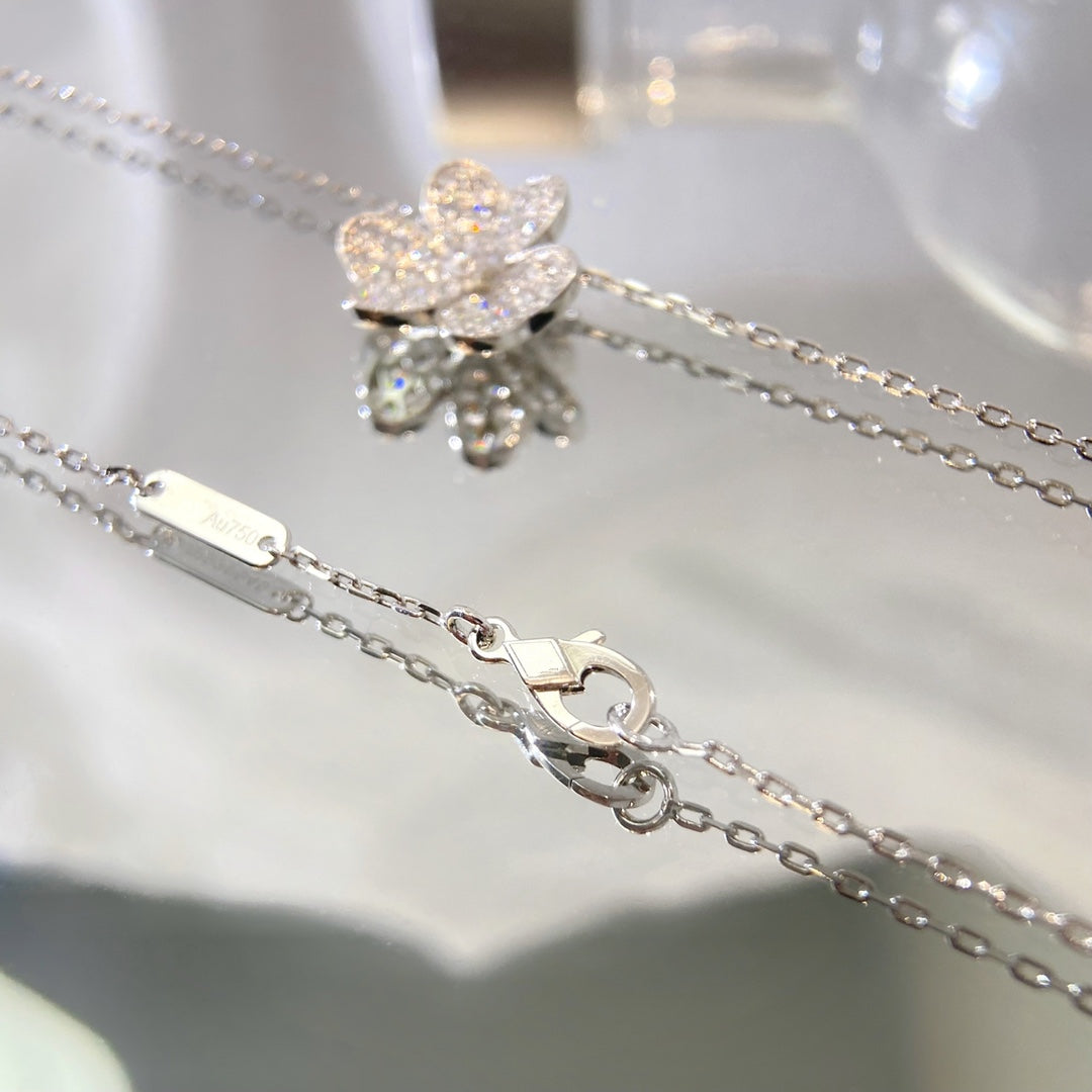 ¡®Dream¡¯FLOWER DIAMOND NECKLACE