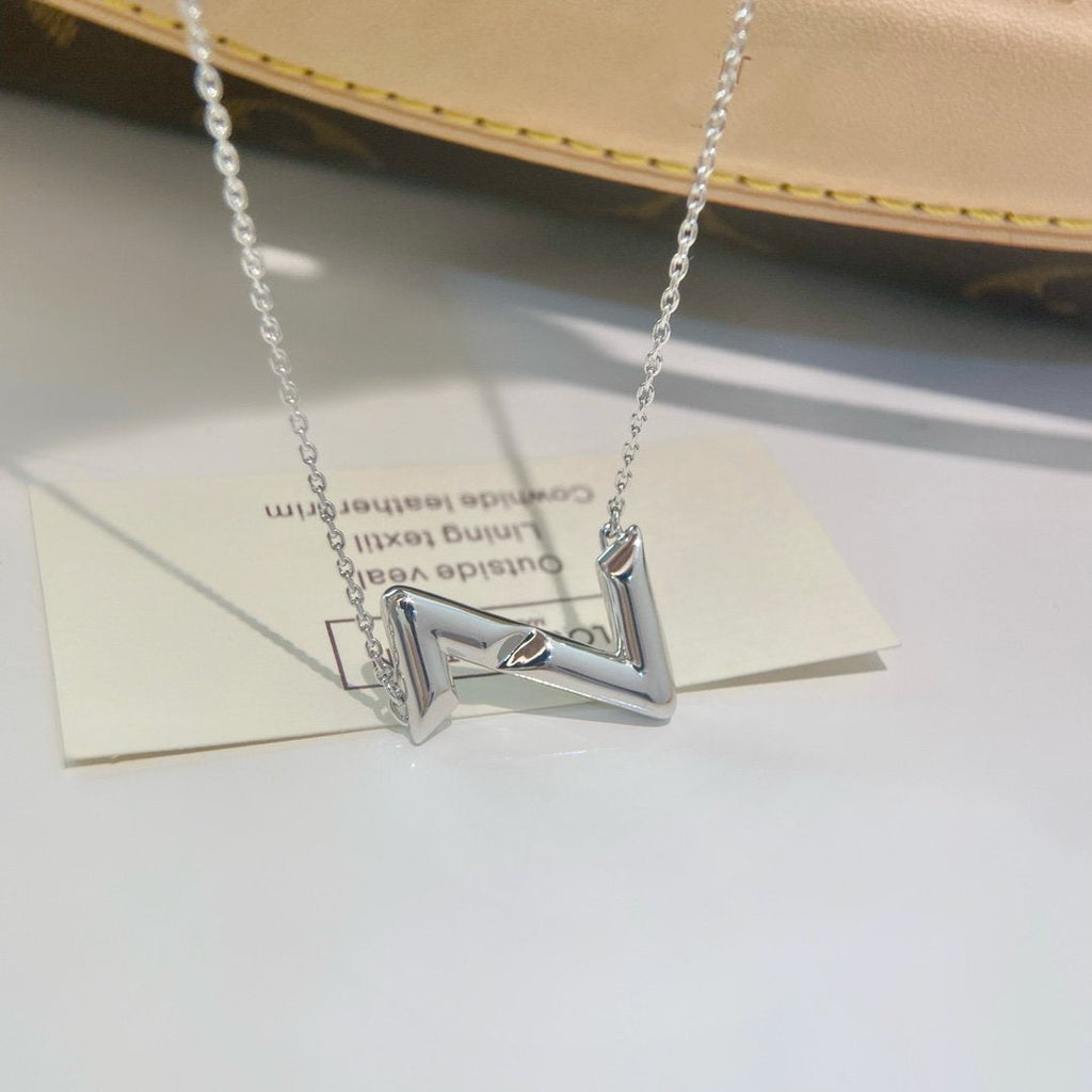 ¡®Dream¡¯VOLTE UPSIDE DOWN NECKLACE