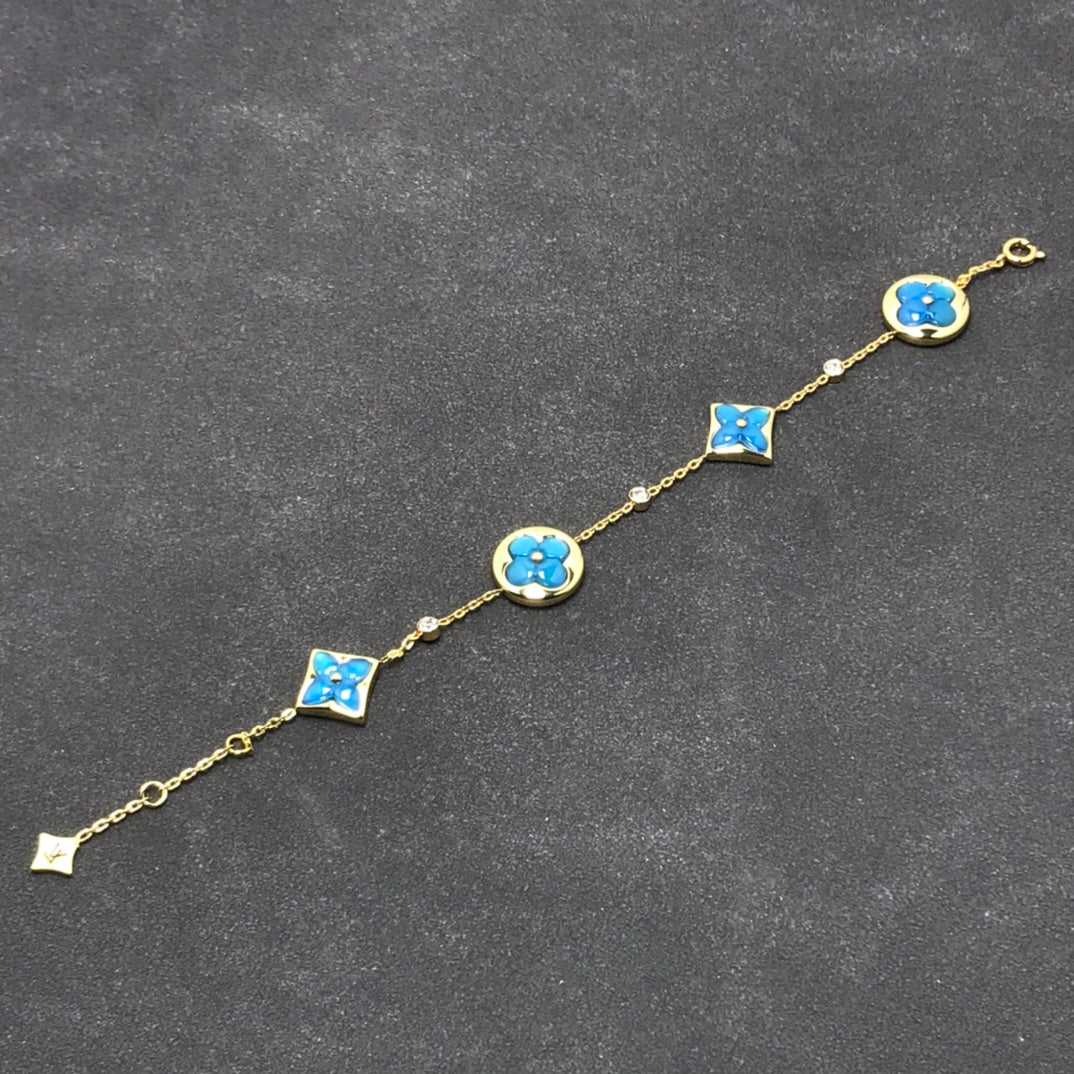 ¡®Dream¡¯STAR AND SUN TURQUOISE 4 MOTIFS 3 DIAMONDS