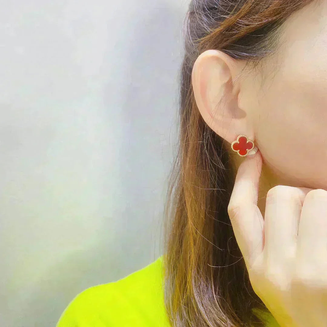 ¡®Dream¡¯CLOVER MEDIUM 1 MOTIFS CARNELIAN  EARRINGS