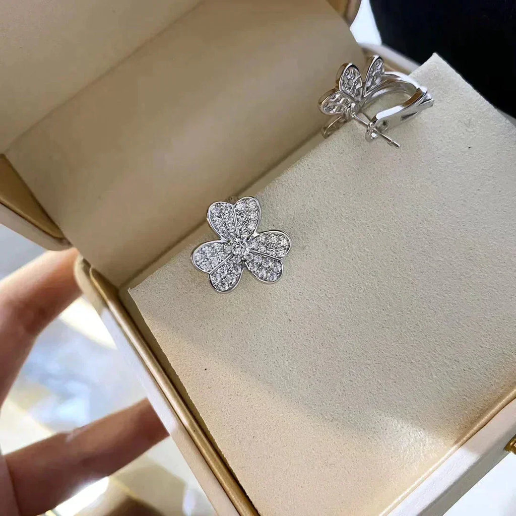 ¡®Dream¡¯CLOVER COMOS DIAMOND EARRINGS SILVER