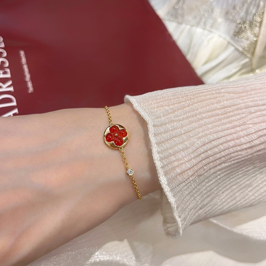 ¡®Dream¡¯SUN PEDANT CARNELIAN BRACELET