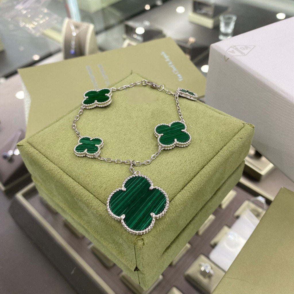 ¡®Dream¡¯CLOVER 5 MOTIFS SIVLER MALACHITE BRACELET