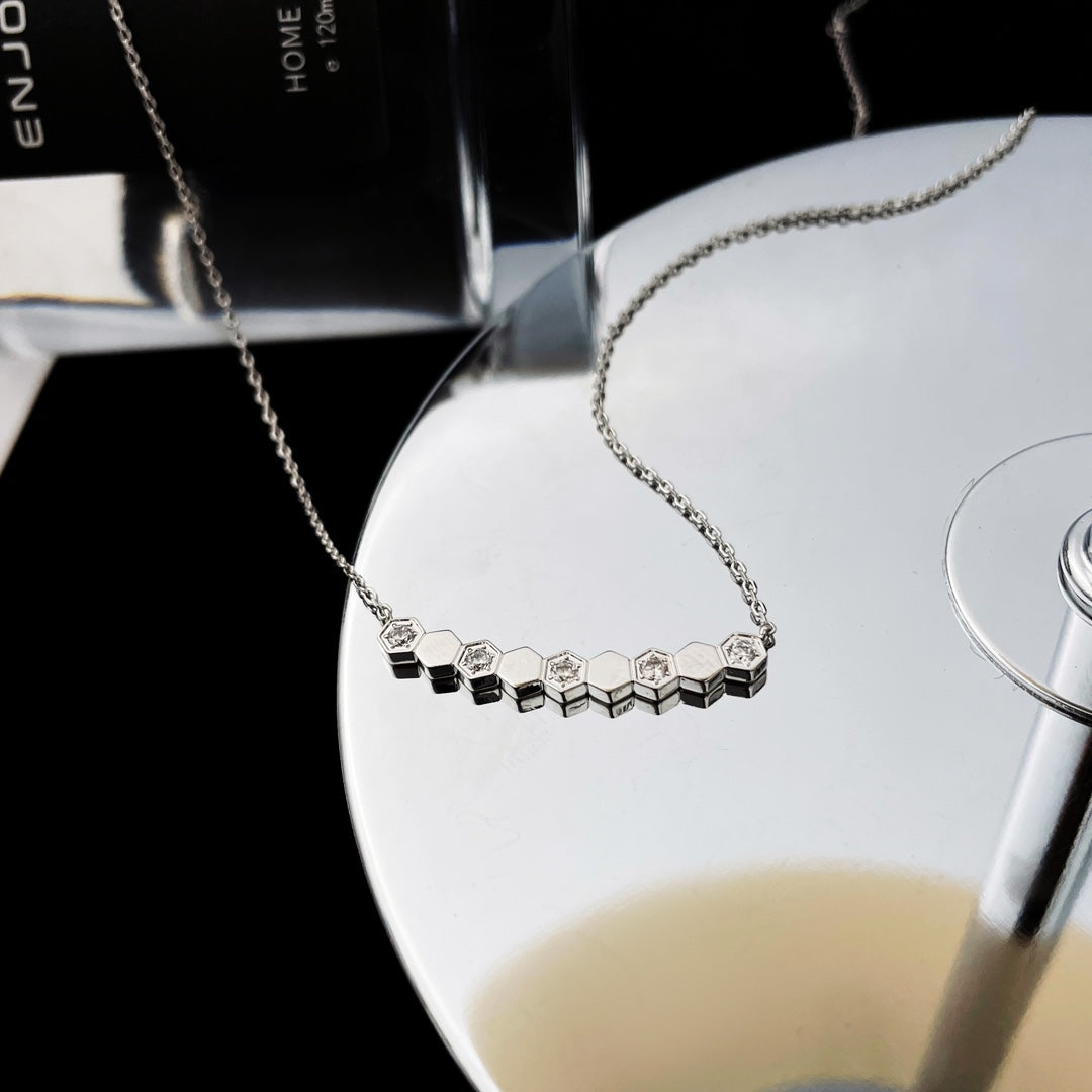 ¡®Dream¡¯BEE MY LOVE DIAMOND NECKLACE