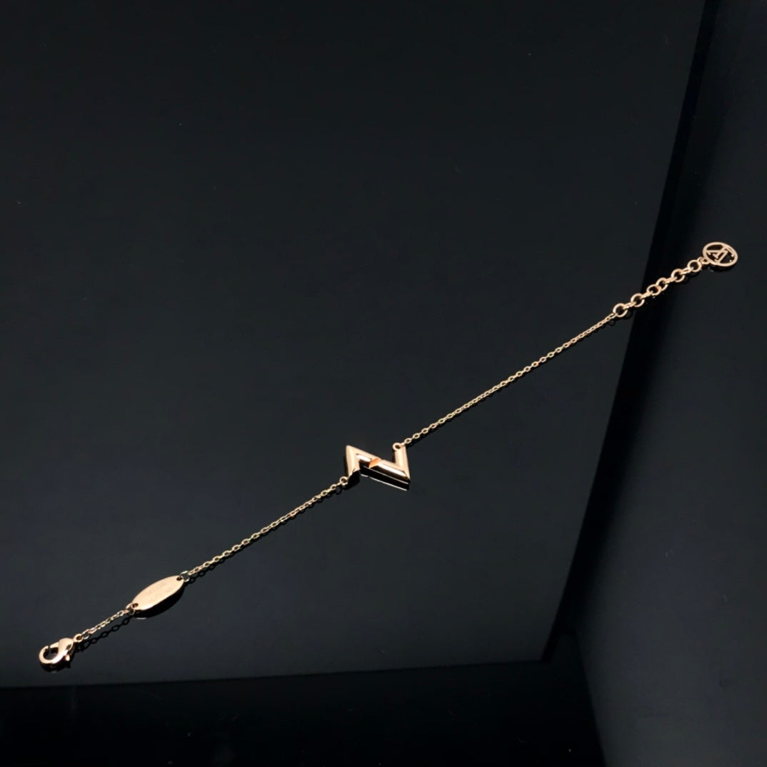 ¡®Dream¡¯VOLT LV LOGO BRACELET