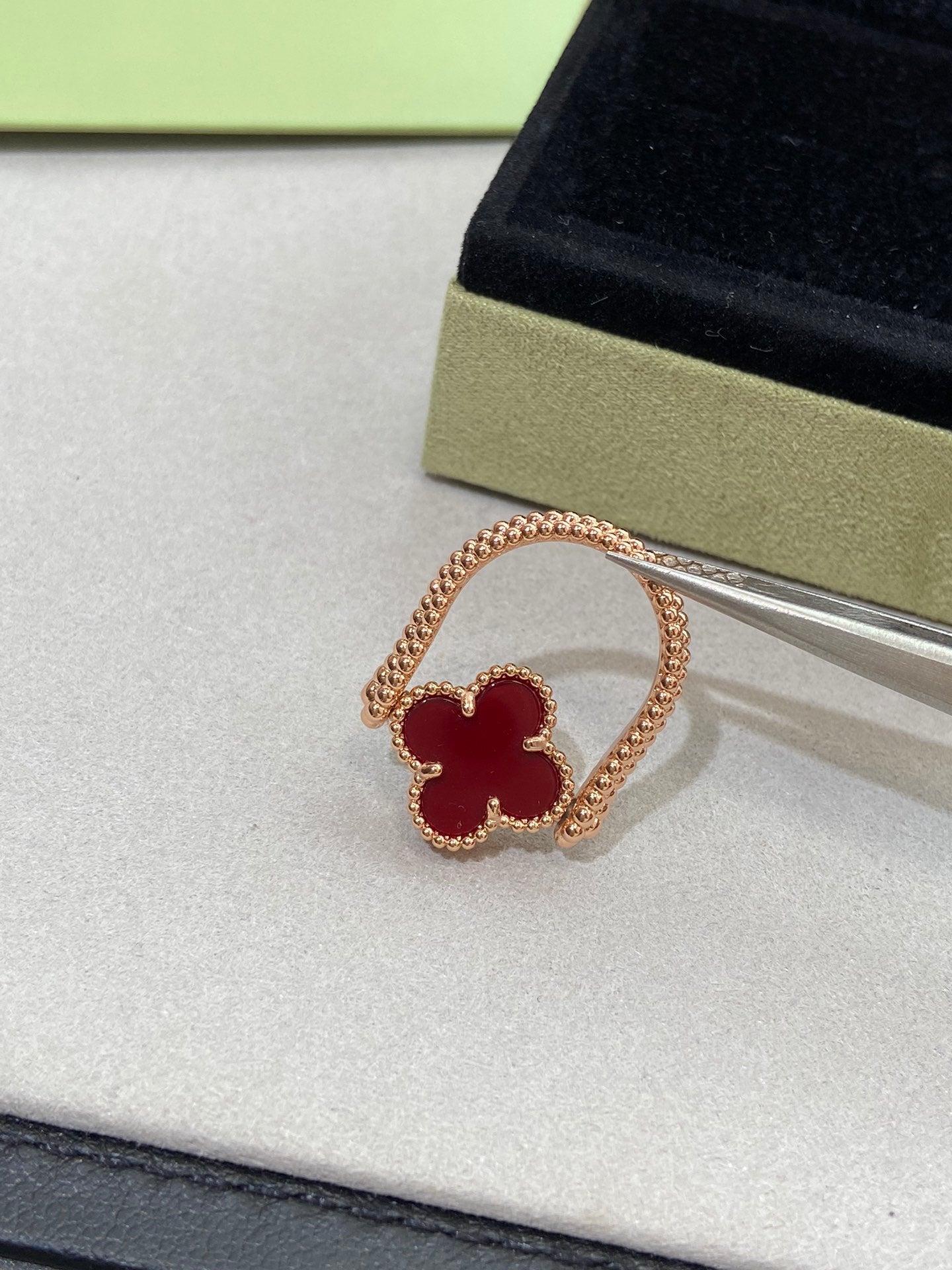 ¡®Dream¡¯CLOVER RIVERSIBLE ROSE GOLD RING