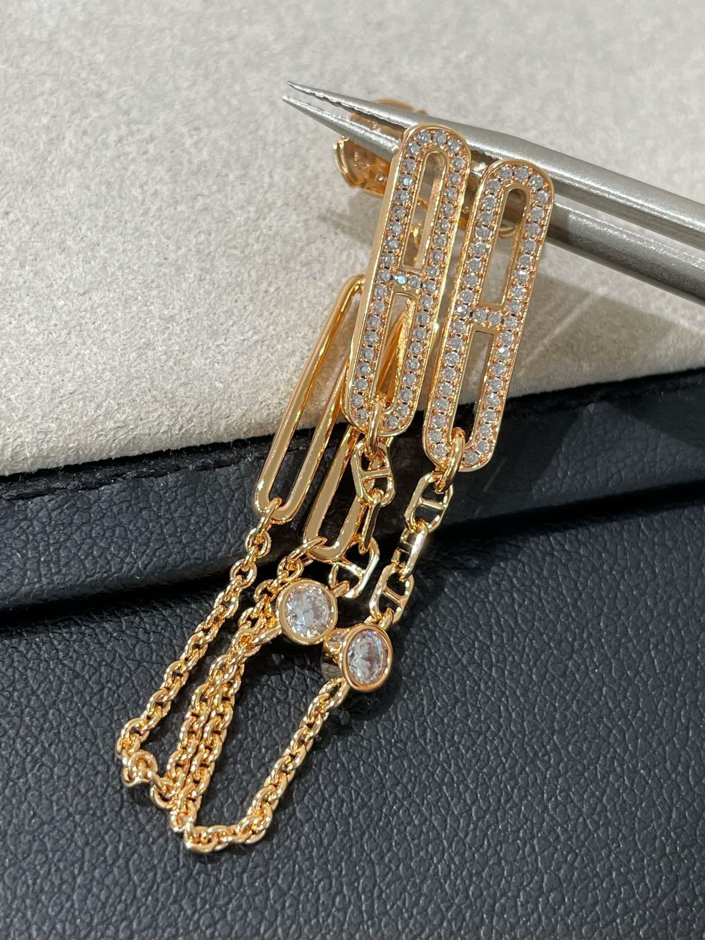 ¡®Dream¡¯CHAINE CHAOS DIAMOND DROP EARRINGS
