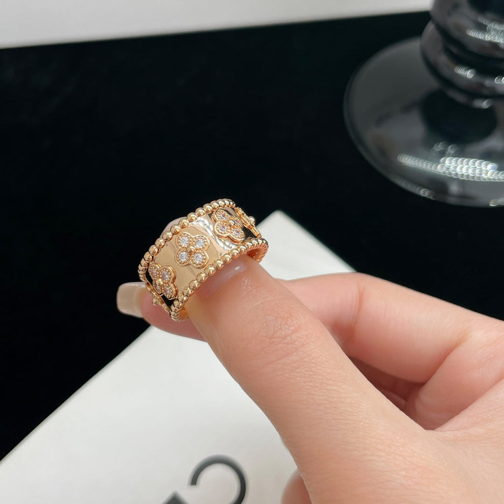 „Dream“ PERLEE DIAMOND GROSSER RING