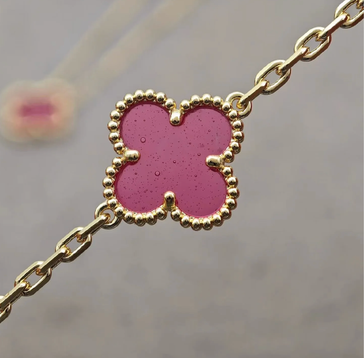 [Dream] 26 New Pink Bubble Enamel Single-Flower Necklace