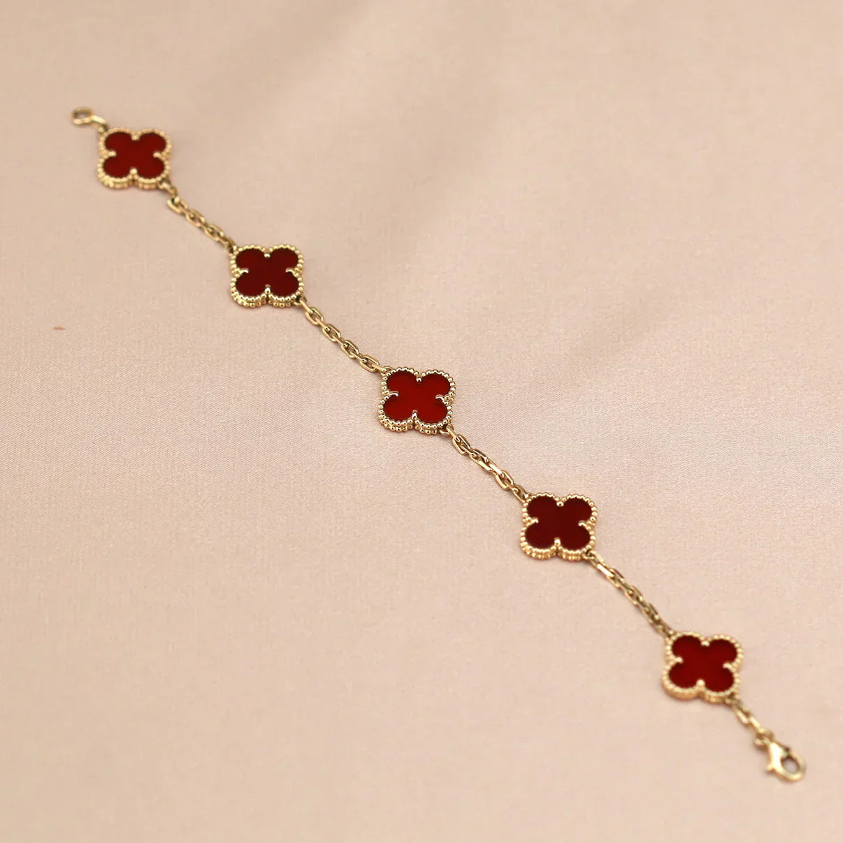 [Dream]New  CLOVER 5 MOTIF RED CORNELIAN BRACELET COLLECTION