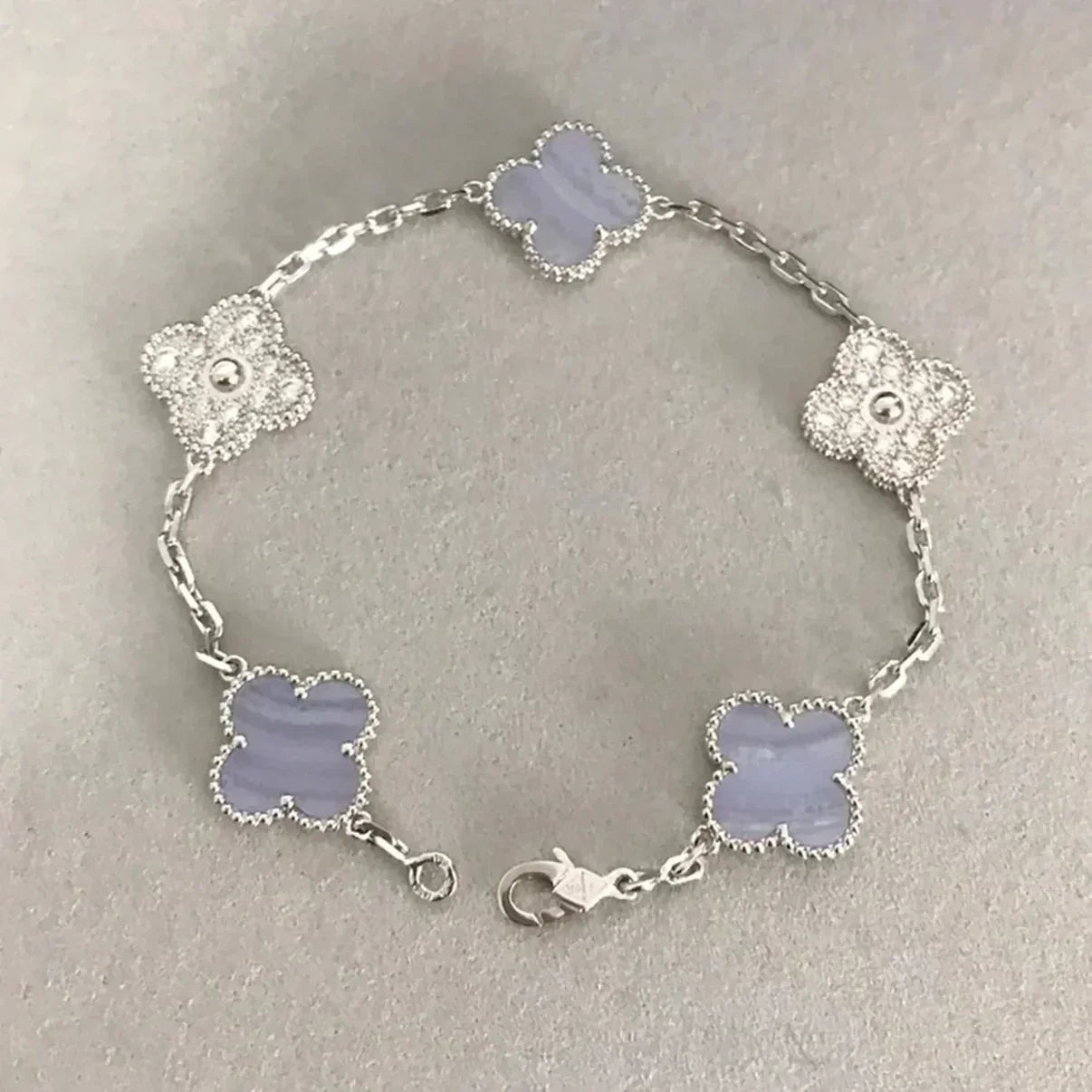 [Dream]New  CLOVER 5 MOTIF PURPLE CHALCEDONY BRACELET COLLECTION