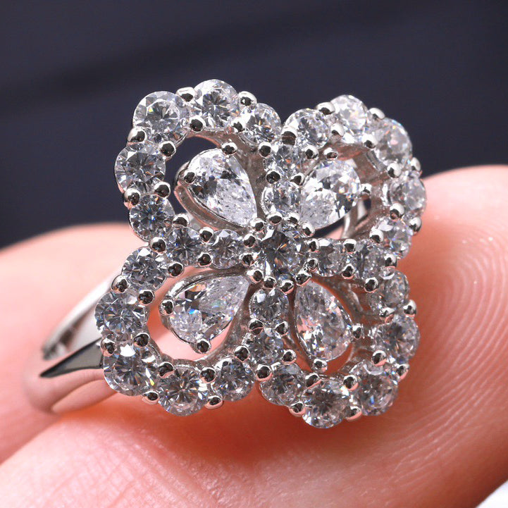 ¡®Dream¡¯LOOP RING FULL MOTIF DIAMOND 16MM SILVE