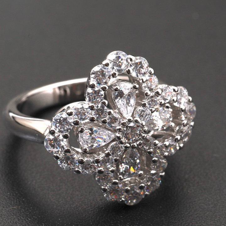 ¡®Dream¡¯LOOP RING FULL MOTIF DIAMOND 16MM SILVE