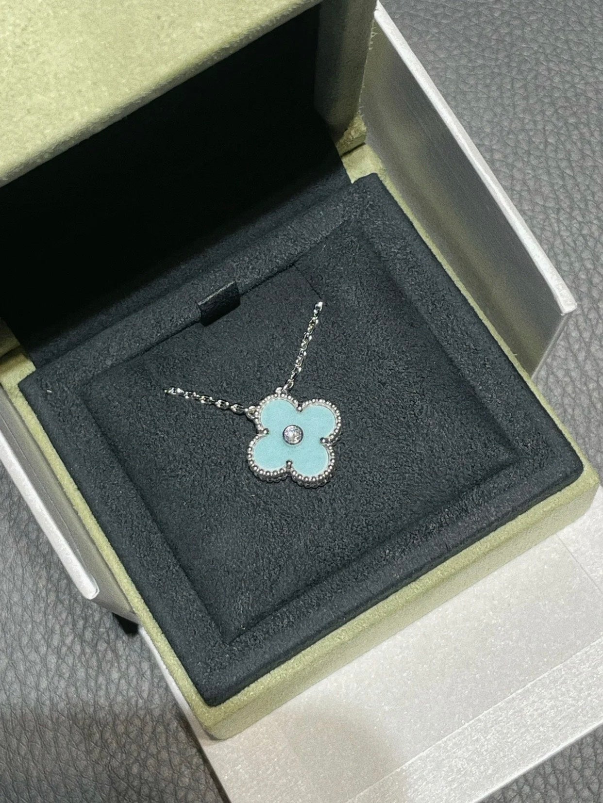 ¡®Dream¡¯CLOVER 1 DIAMANT HELLBLAU SILBER HALSKETTE