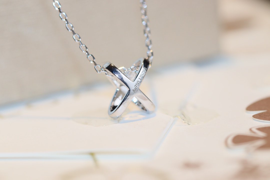 ¡®Dream¡¯JEUX DE DIAMOND NECKLACE