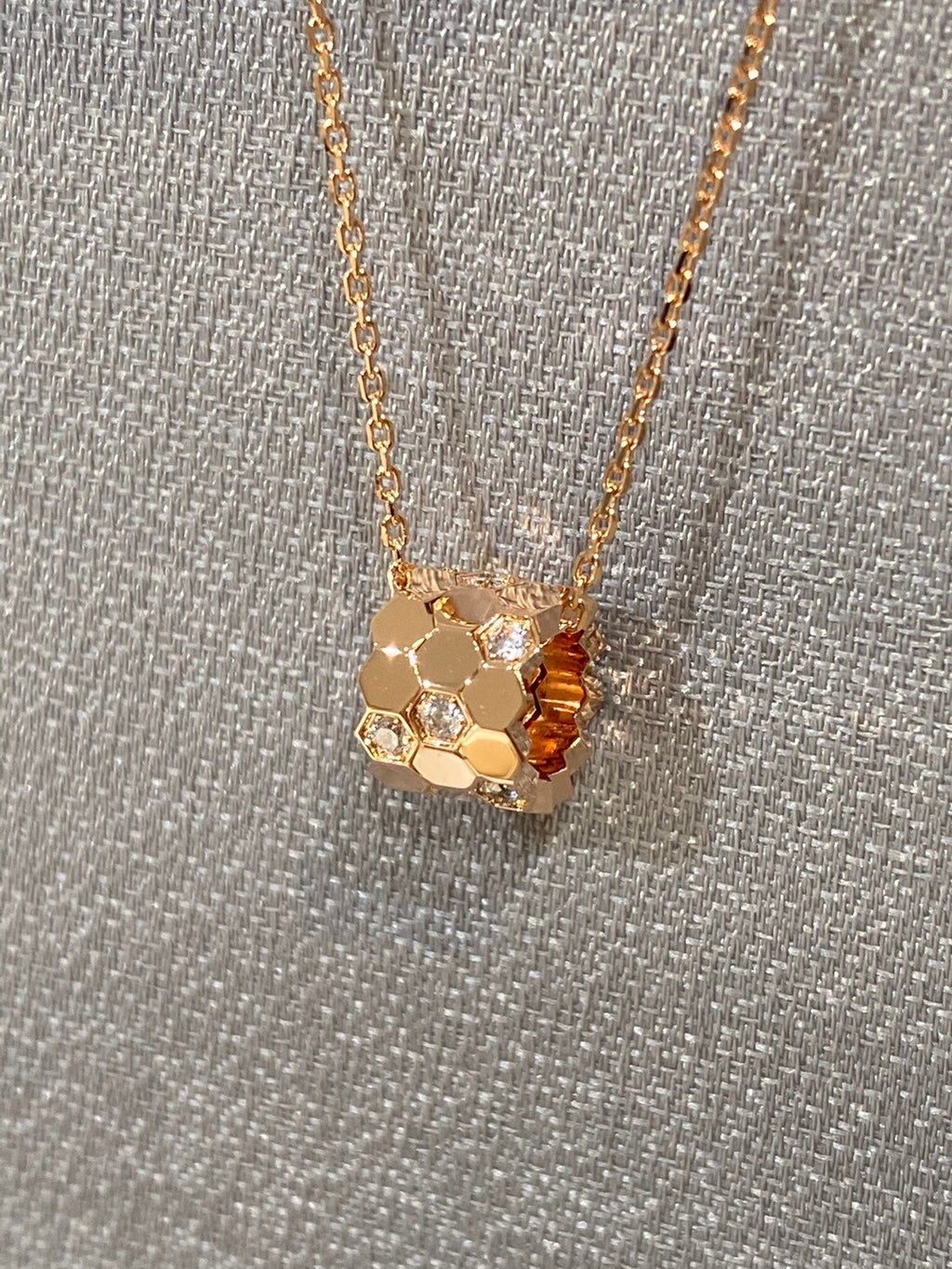 ¡®Dream¡¯BEE LOVE DIAMOND NECKLACE